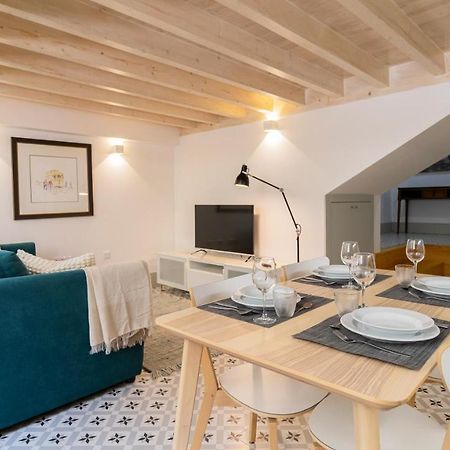 Central Stunning Duplex W/ Patio By Lovelystay Porto Exterior foto