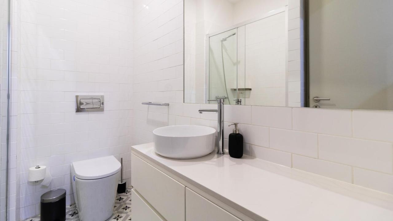 Central Stunning Duplex W/ Patio By Lovelystay Porto Exterior foto