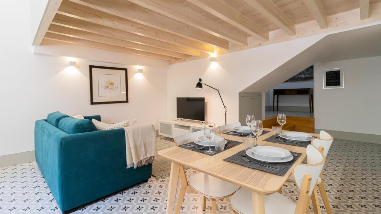 Central Stunning Duplex W/ Patio By Lovelystay Porto Exterior foto