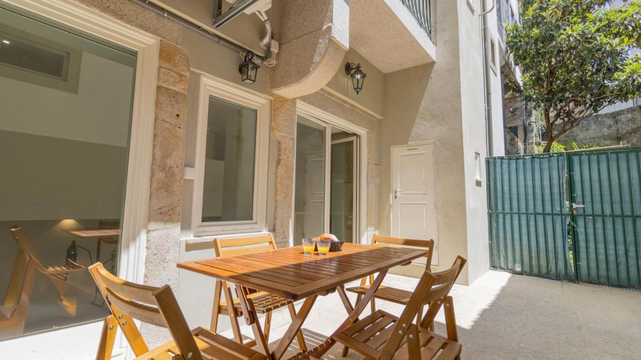Central Stunning Duplex W/ Patio By Lovelystay Porto Exterior foto
