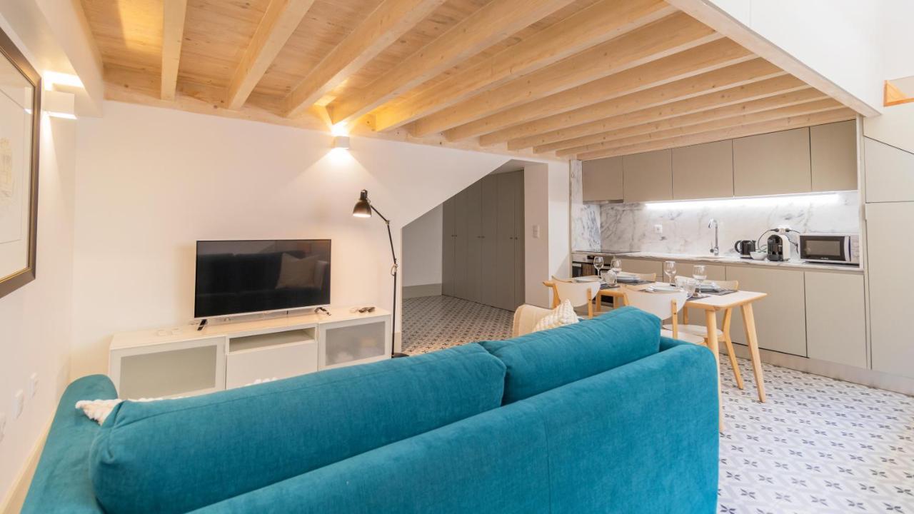 Central Stunning Duplex W/ Patio By Lovelystay Porto Exterior foto
