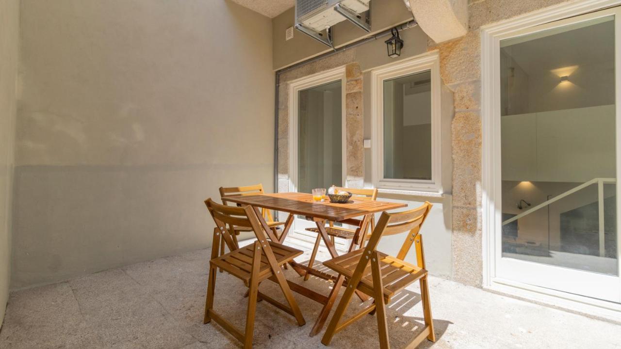 Central Stunning Duplex W/ Patio By Lovelystay Porto Exterior foto